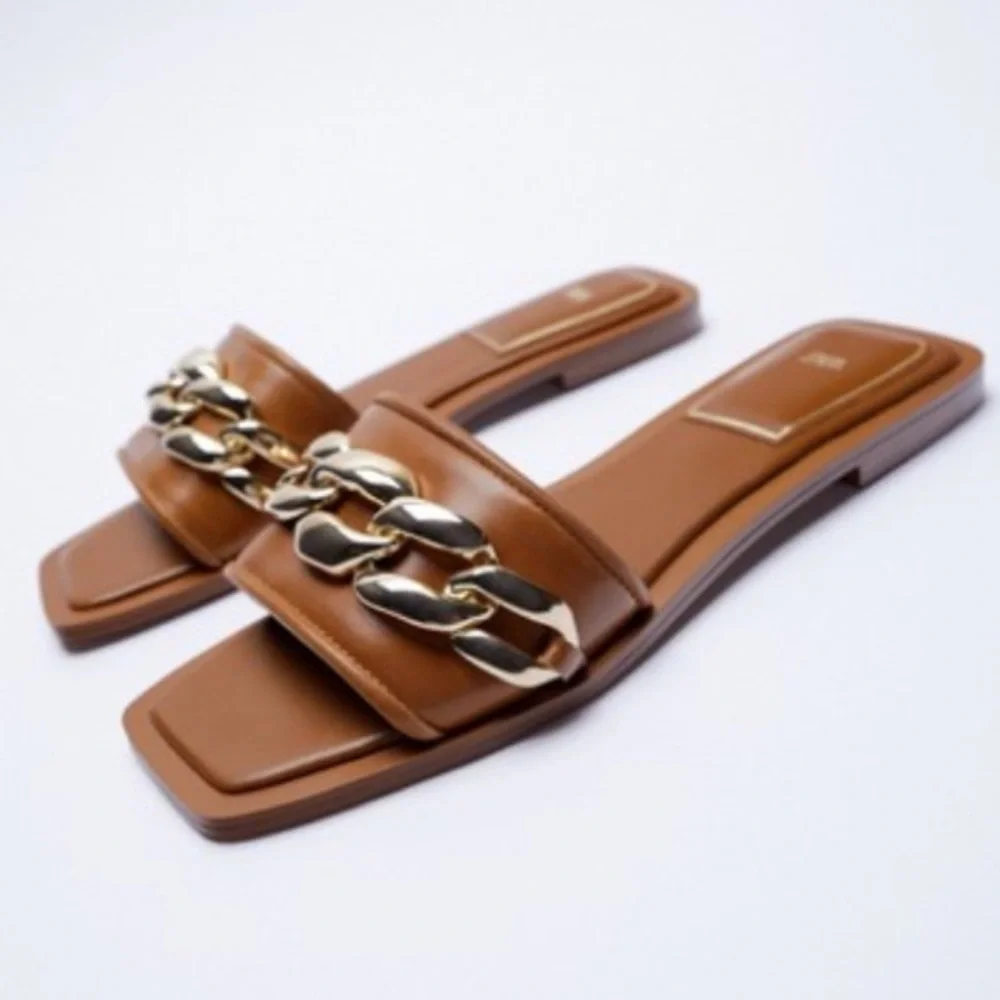 Zara Square Toe Vegan Leather Gold Chain Slides in Brown Size 7.5 or 38‎